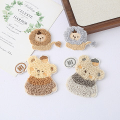 漫画タオル刺繍ロゴ布ステッカー幼児と子供服アクセサリーパッチステッカークマとライオンかわいい刺繍布ステッカー服