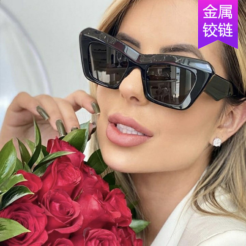 Cross-border European and American personalized triangle cat-eye sunglasses  new fashion ins Internet celebrity concave shape hip-hop sunglasses for women