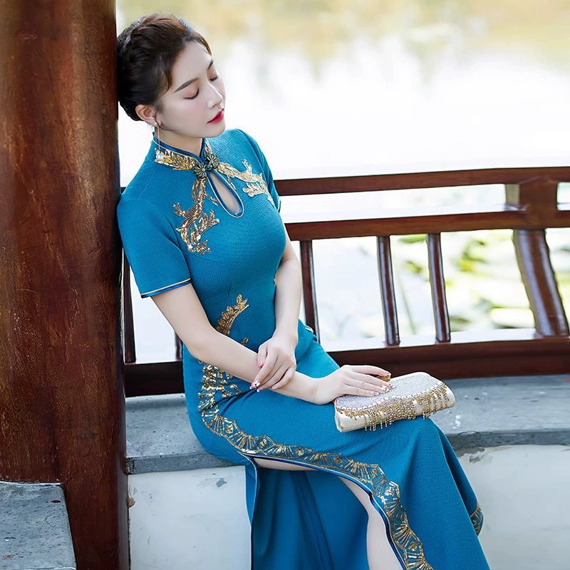 Show Cheongsam 2025 весна и лето новый этикет исполнения платья тонкое элегантное подиум улучшенное исполнение костюма в китайском стиле