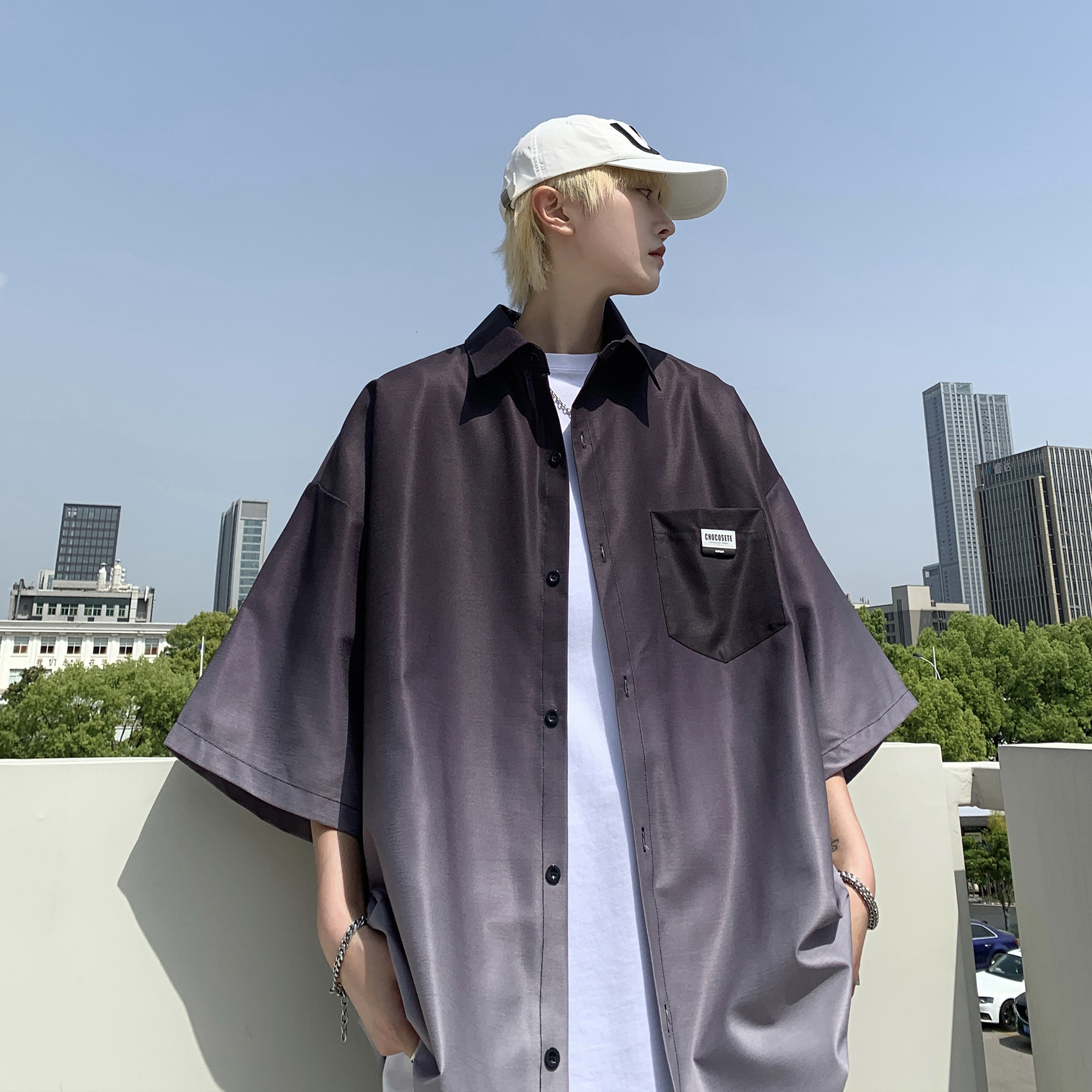 Gradiente camisa de manga corta de los hombres de verano delgada suelta más tamaño casual media manga camisa americana High Street moda marca abrigo