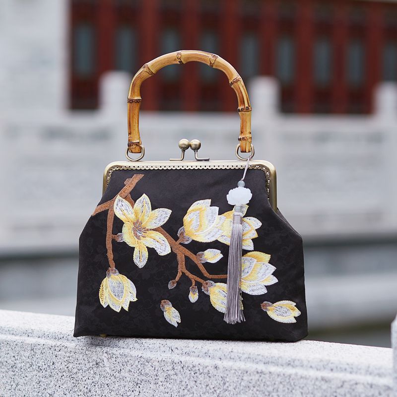 Spring 2022 New Cheongsam Antique Handbag Vintage Women's Bag Handmade Mouth Gold Bag Evening Bag Republic of China Style