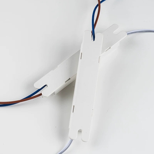J8W60W office monochrome replacement drive LED constant current controller 36 drive ceiling light source can be W24g3
