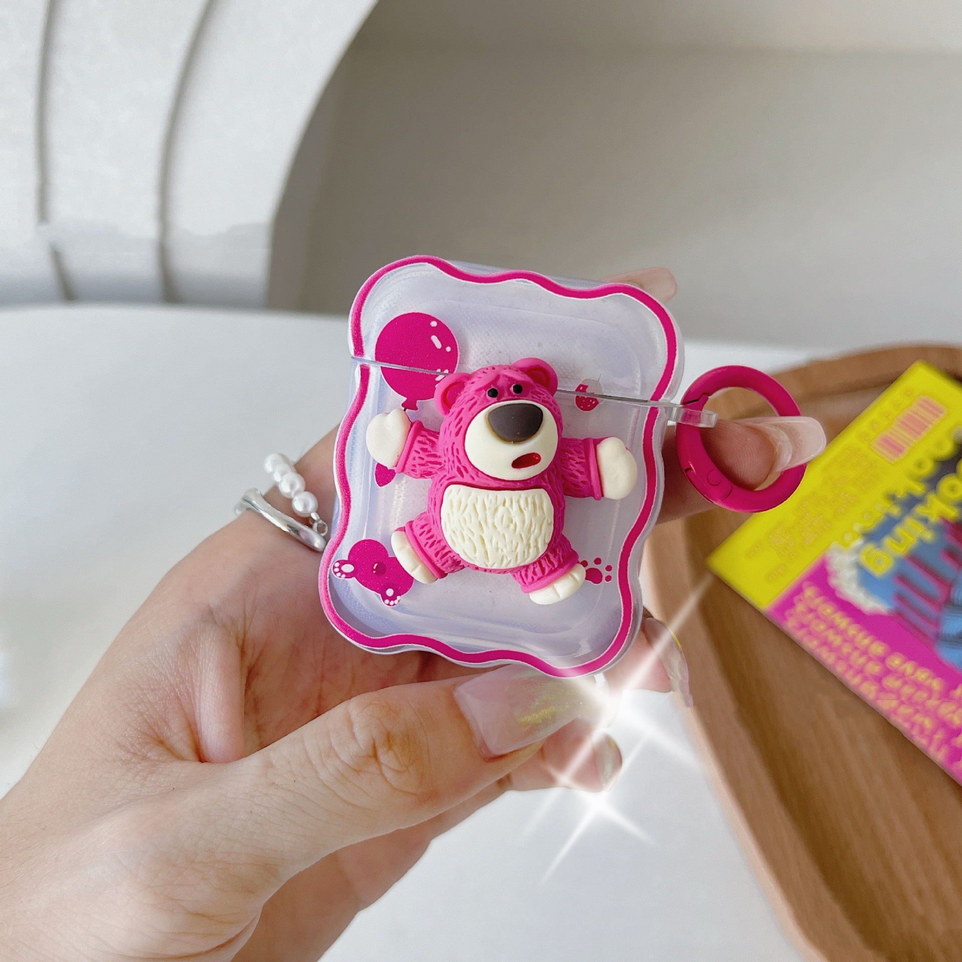 Signo de interrogación de dibujos animados fresa oso para Apple airpods4 funda protectora para auriculares pro2/3 funda protectora