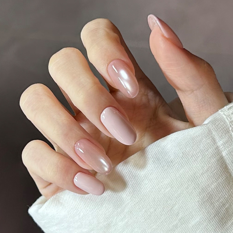 穿戴甲美甲时尚清新淡粉裸棕渐变假指甲温柔新娘日常百搭指甲贴片