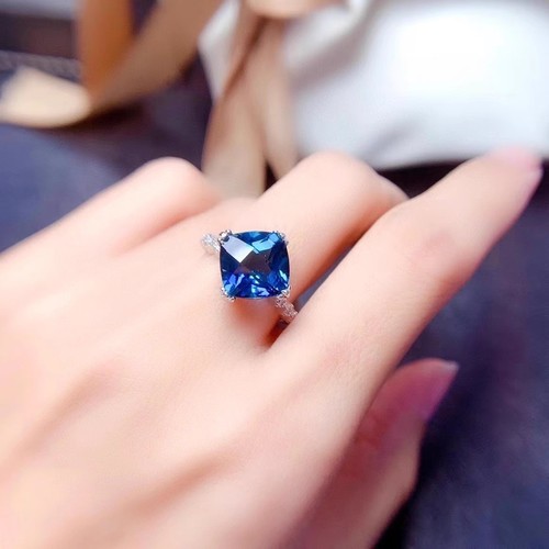 New Style Elegant Princess Cut Diamond London Blue Pendant Set with Topaz and Sapphires for Women, Adjustable Ring