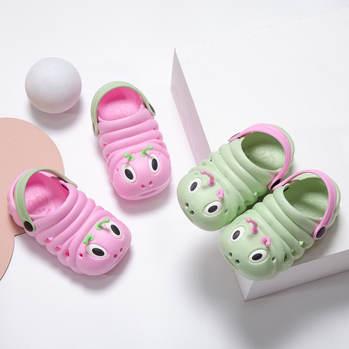The third generation upgraded caterpillar summer cute men and women shoes hole cartoon children's sandals baby shoes one piece drop shipping
