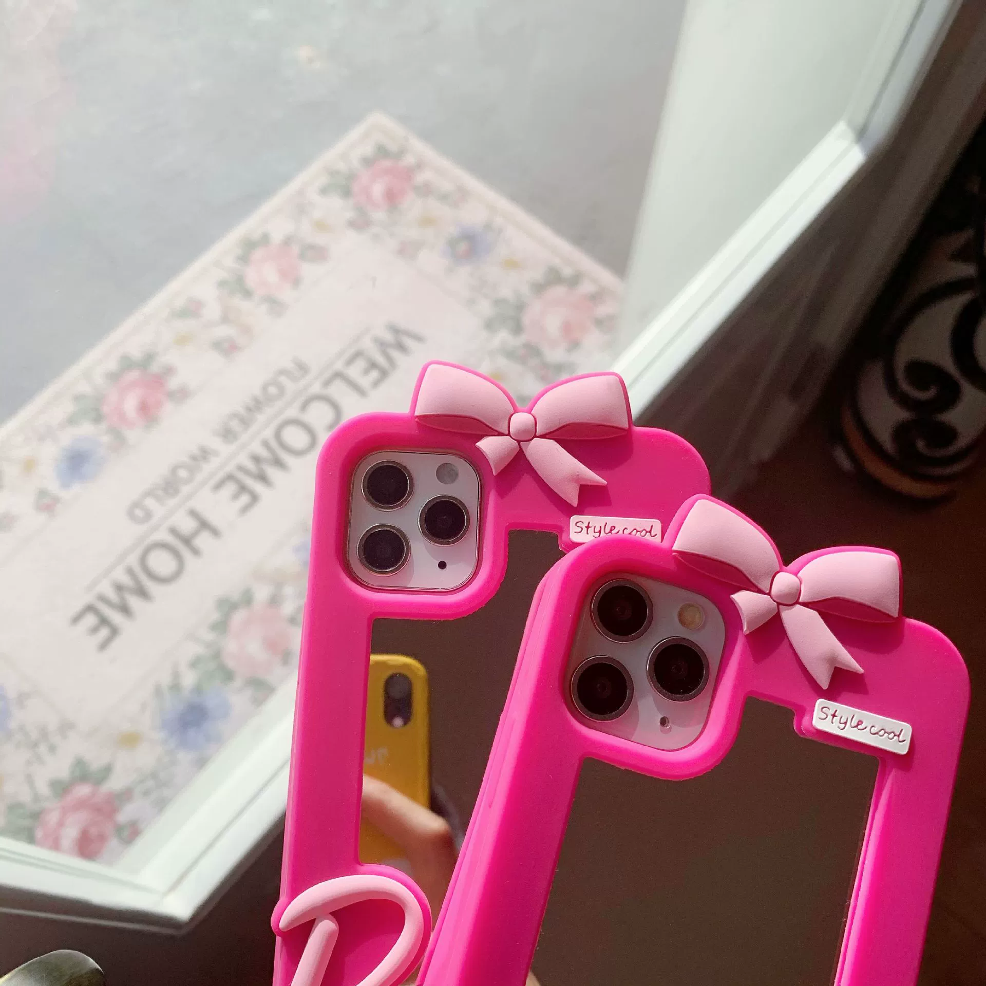 Чехол для телефона (Apple iPhone 17 Pro) Barbie Mirror, защита от падения, зеркало с тыльной стороны