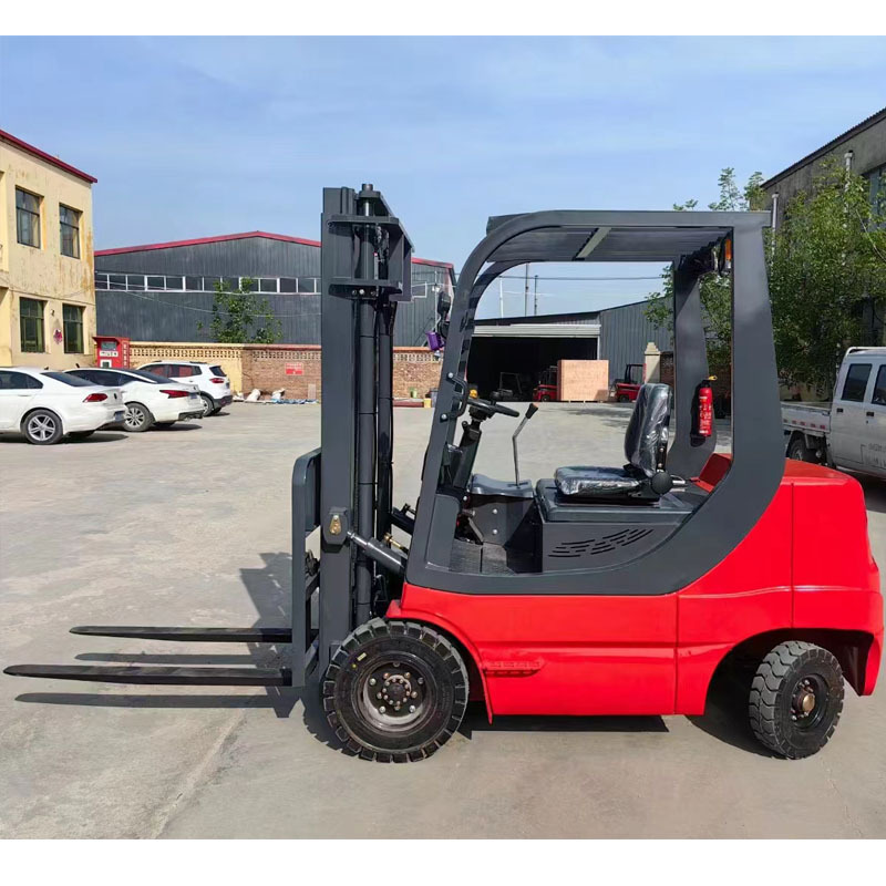 1.5吨座驾式电动叉车 新能源堆高叉车 仓库搬运叉车