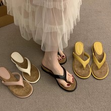 欧美风人造PU鞋面防滑软底女式平底凉拖鞋2025春季车缝线流行元素