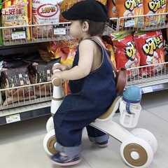 子供用バランスバイク13幼児向け入門用四輪歩行器自転車ベビースライディングペダルなしスクーター1歳児向け