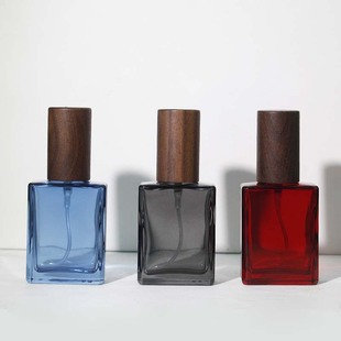 ľ�w��ˮƿ  ���Ͳ�������ƿ�L��ƿ 15ml�ⷽ��ˮ���F���bƿƿ