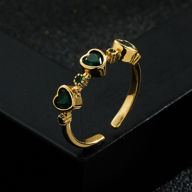 Simple Women's Hand Jewelry Bamboo Cross Heart-shaped Green Copper Ring display picture 3