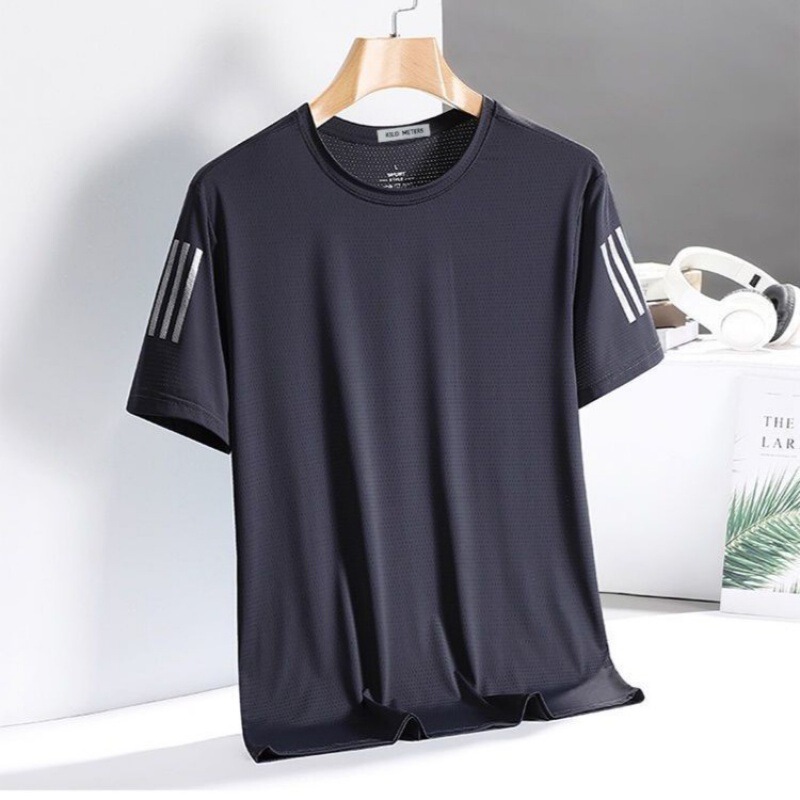 夏の男性の氷糸半袖tシャツ男性のゆるい丸首半袖tシャツの大きいサイズはシンプルで、速乾性の上着に合わせています。|undefined