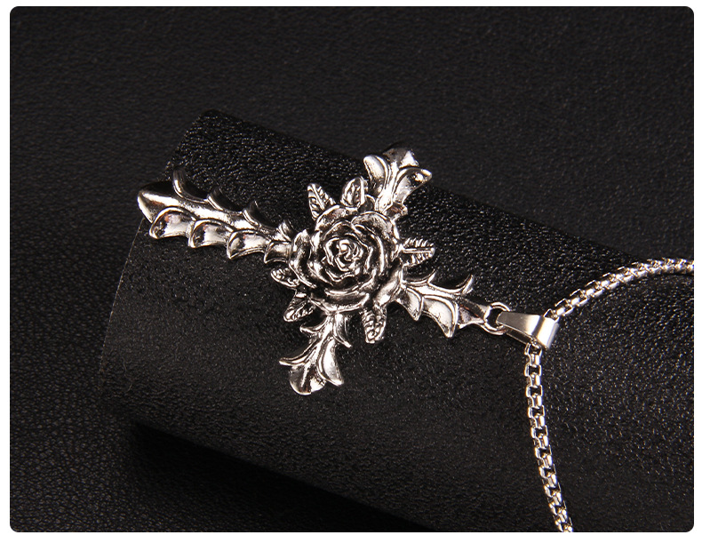 Fashion Cross Stainless Steel Plating Pendant Necklace 1 Piece