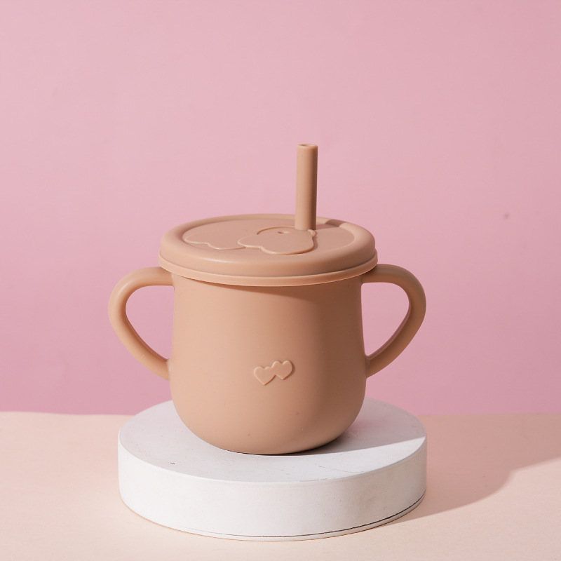 Taza de bebé de silicona transfronteriza con cubierta de bocadillos, taza de paja de grado alimenticio para niños, taza de bebida anti-caída para bebés