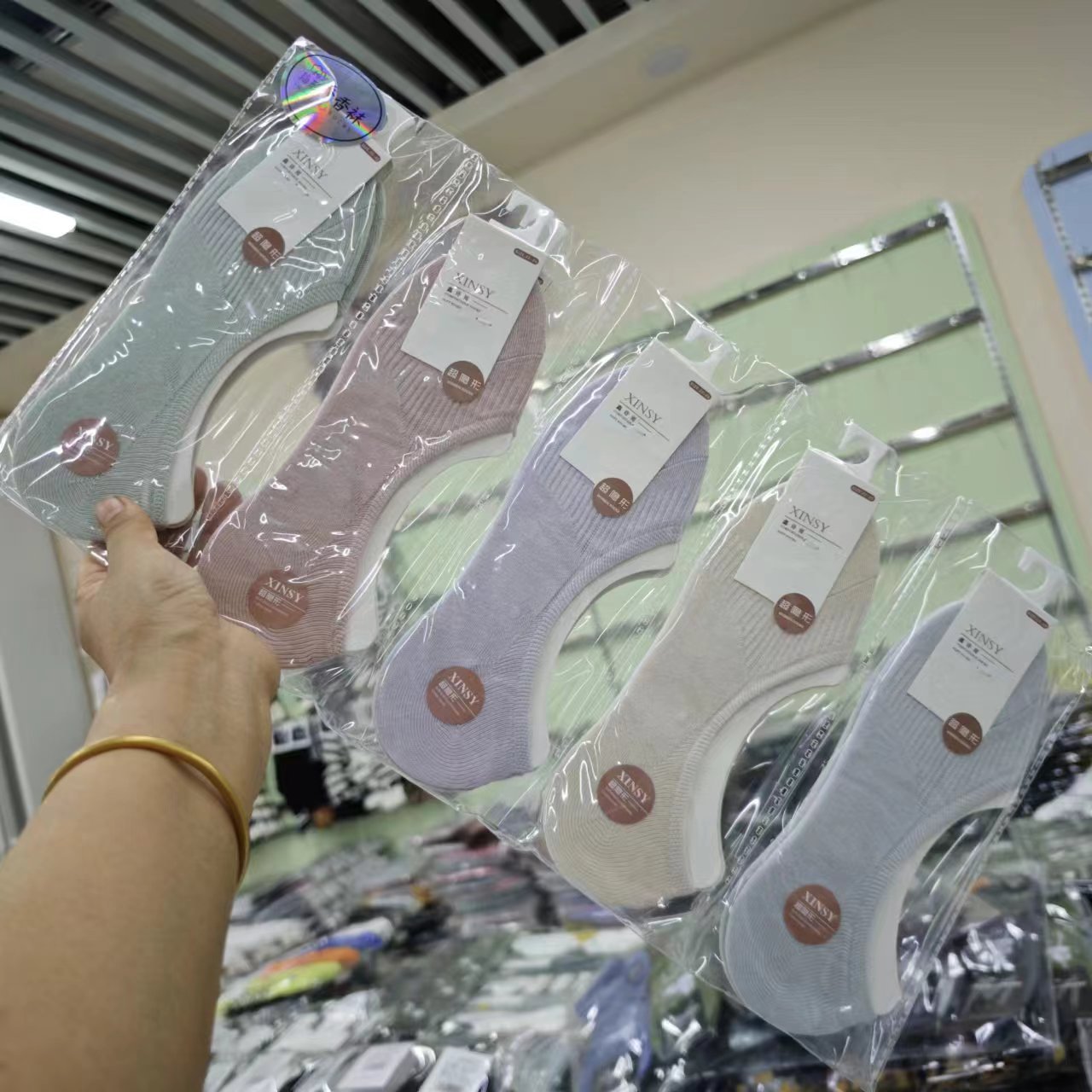 Spring and summer men and women Xin Shiyu super invisible boat socks solid color mix and match Morandi color matching in stock wholesale