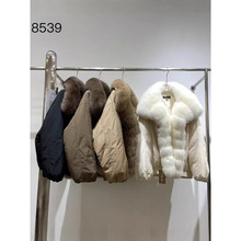 女式短款羽绒服冬季新款狐狸毛皮草白鹅绒羽绒服女宽松派克服外套