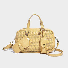 �p�ݸ߼���С�����ᾎ������Ů2026�����¿�r�аٴ�μ�б�����