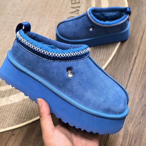 Heartfelt thick-soled sapphire blue
