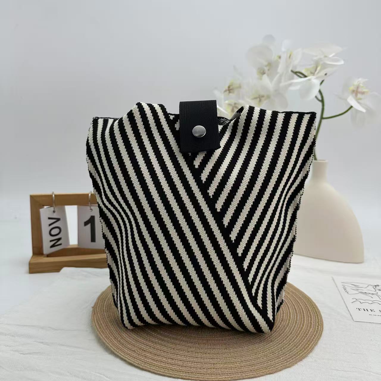 Geometric Knit Structured Large Capacity Basket Tote Bag 16