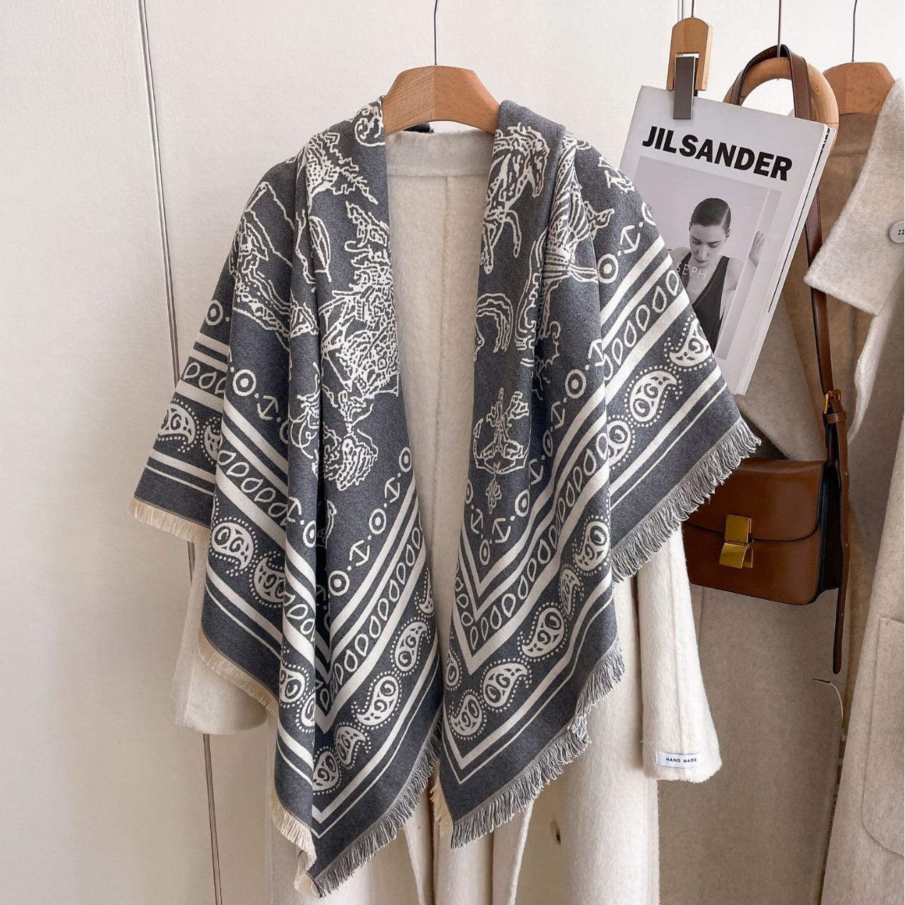 2024 flores de anacaju vintage nuevo tipo imitación de chal de cachemira aire exterior con una capa de invierno otoño calentamiento moda toallas grandes