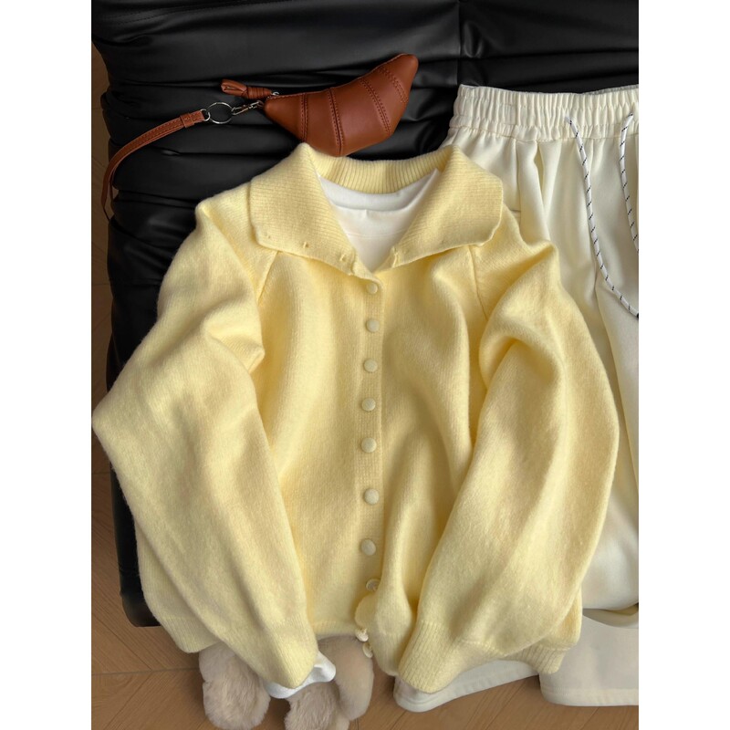 Light Yellow Turtleneck Button Soft Sweater for Women, Autumn and Winter Thickened Inner Knitwear Jacket, Bright Color Warm Top