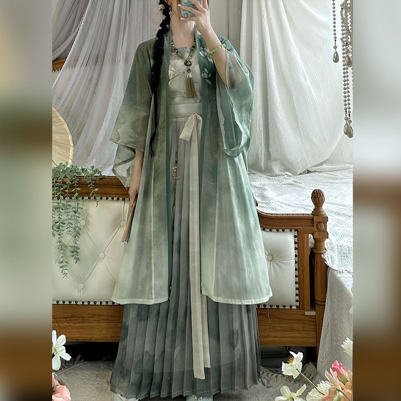大きいサイズの漢服の女性200斤の太った宋製の漢服の女性の仙人はやせています。|undefined
