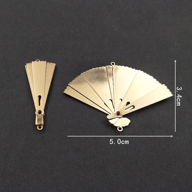 Retro small foldable copper pendant