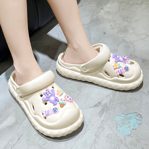 Women's Wholesale Cool Mud Puddle Hole Head Beach Home Use Women's Family Feeling Summer Cartoon Summer Slipper Sole Wear Thick Outer Home Shoes
