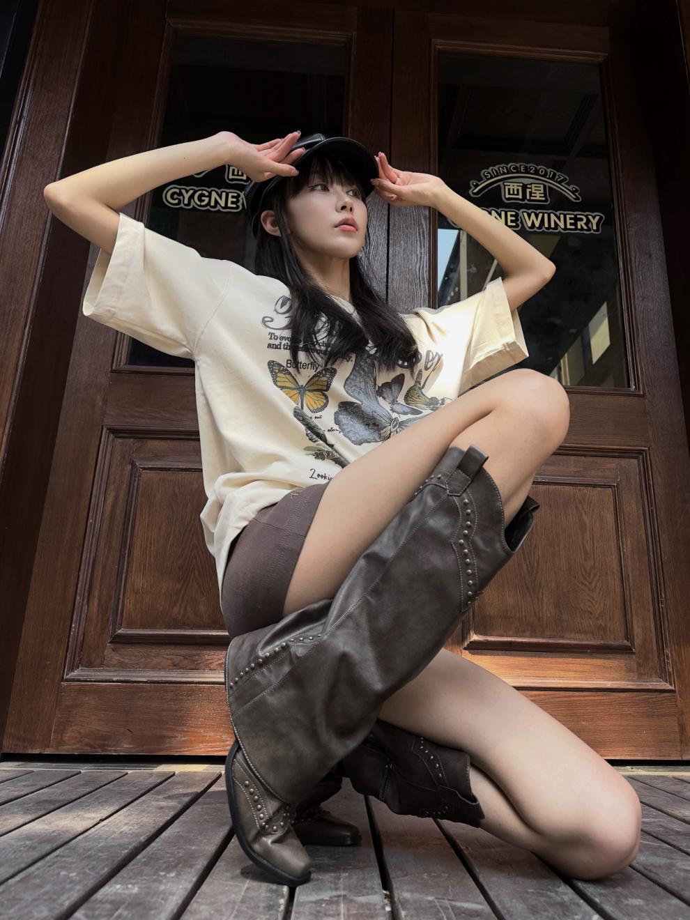 2025 Spring and Autumn Season New Pointed Rivet Trouser Sleeve Show Slim Western Cowboy Boots Thick Heel Side Zipper_voghion.com