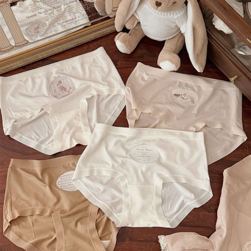 Retro Nursery Rhyme Sweet and Cute Seamless Comfortable Breathable Silky Modal Sports Yoga Women's Underwear Retro Nursery Rhyme Sweet and Cute Seamless Comfortable Breathable Silky Modal Sports Yoga Women's Underwear