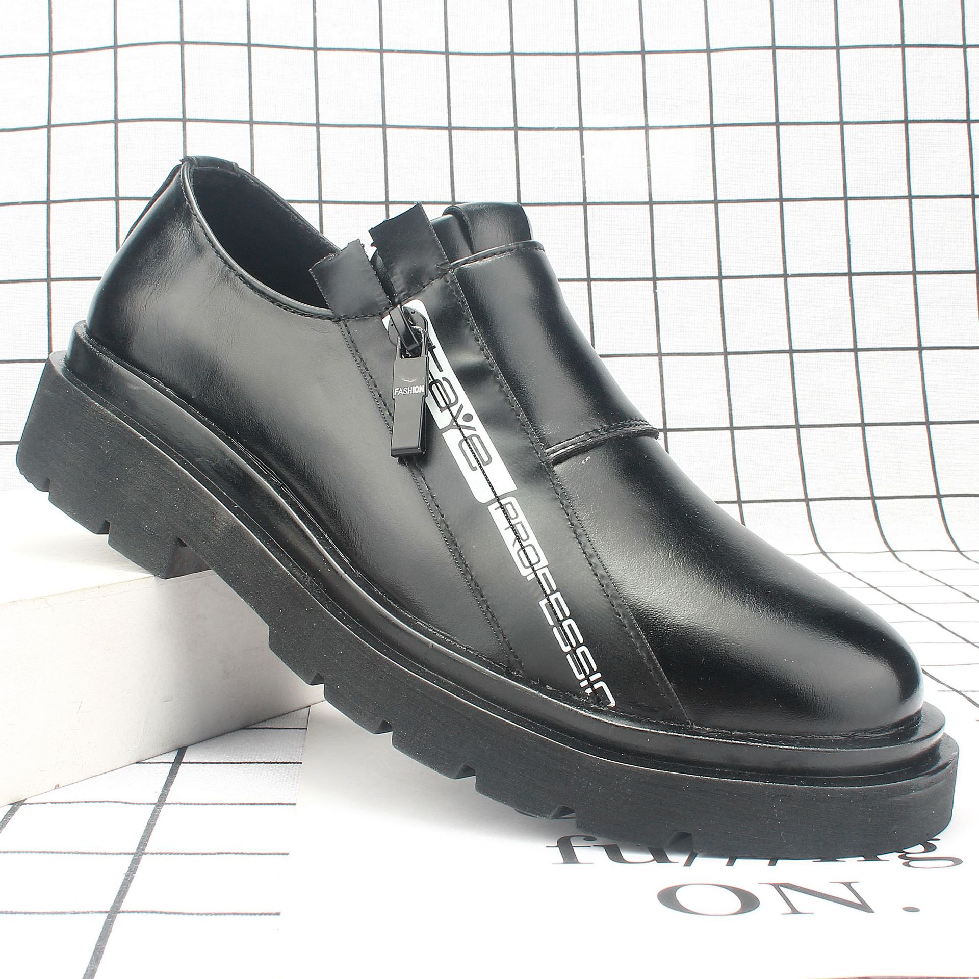 �ļ���ʿ����ƤЬ����һ�ŵ���Ь�＾����ٴӢ���ָ�Ь225