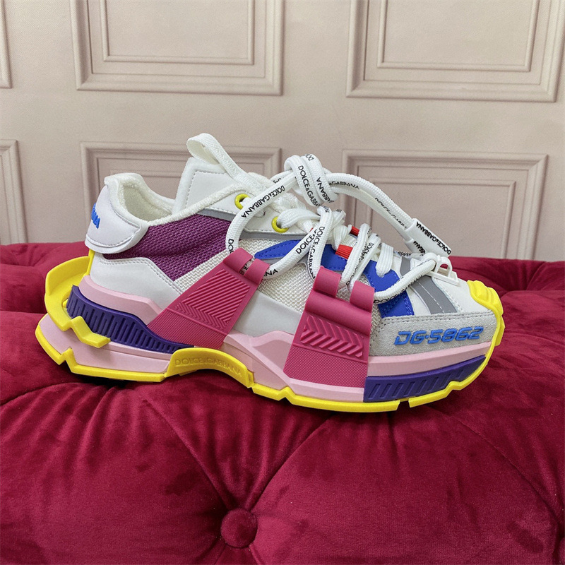 2023 High Ding European Station, punta redonda, suela gruesa, cordones, zapatos deportivos y casuales a juego para mujer, versión coreana de los zapatos de papá de todo fósforo, DG de moda