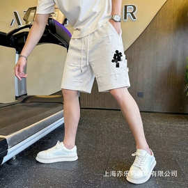 男士欧货提花十字架休闲短裤2026新款夏季潮牌外穿轻奢五批发