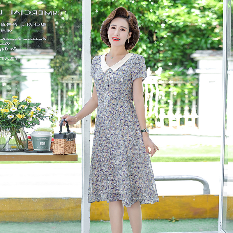 中年妈妈夏装连衣裙气质2022新款40岁50中老年女装洋气裙子娃娃领|ru