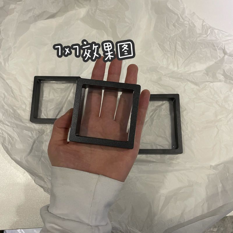 7*7cm는 귀걸이 5개를 담기에 적합합니다.