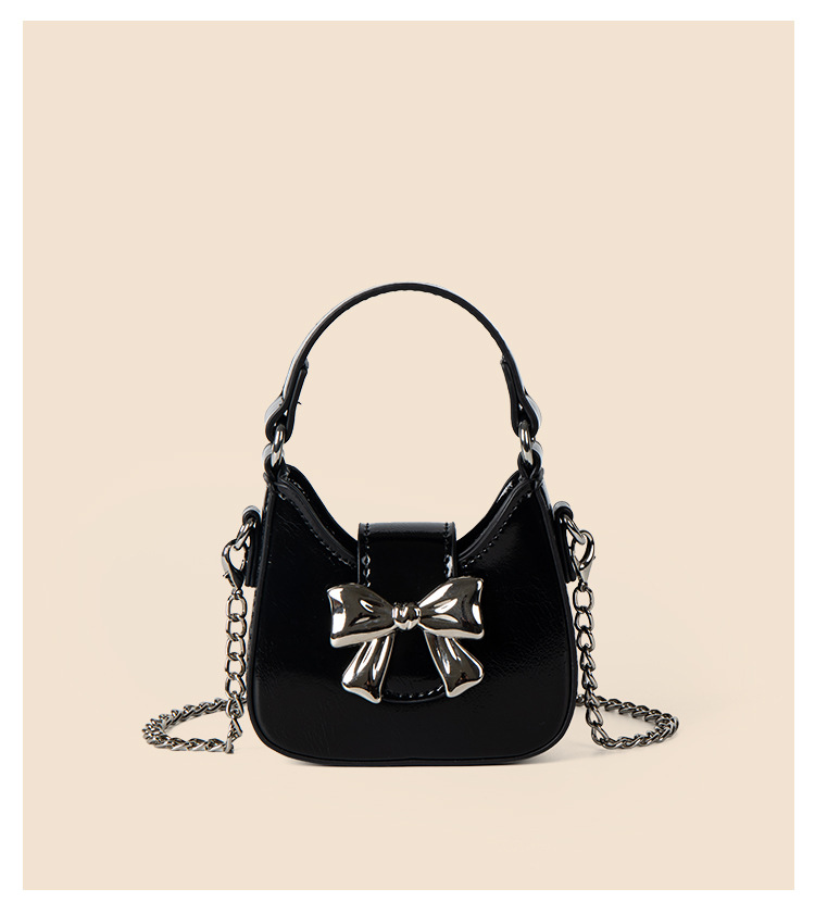 Sac à bandoulière d'été polyvalent, sac à chaîne noir, style moto à la mode Bow, style doux et épicé, sens haut de gamme pour femmes, niche_voghion.com