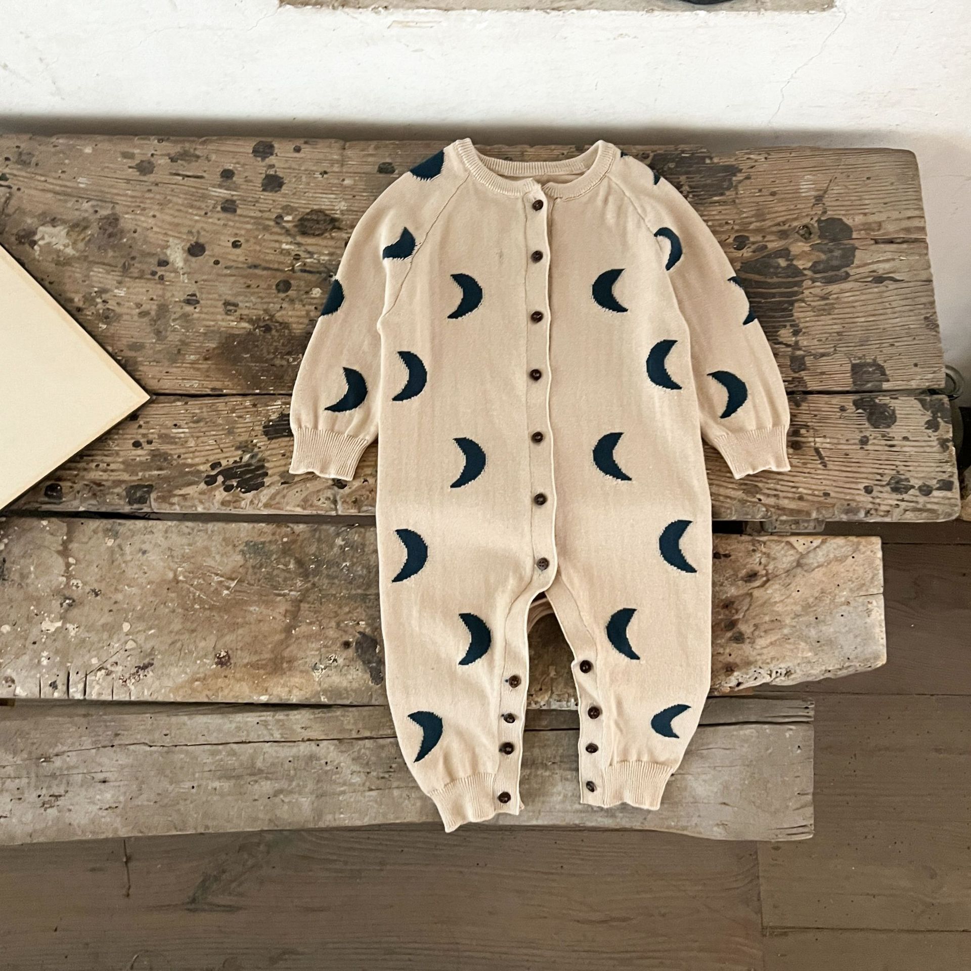 Ins Europa y América para niños y niñas bebés algodón suéter de dibujos animados ropa de escalada para bebés y niños pequeños suéter de otoño caliente universal