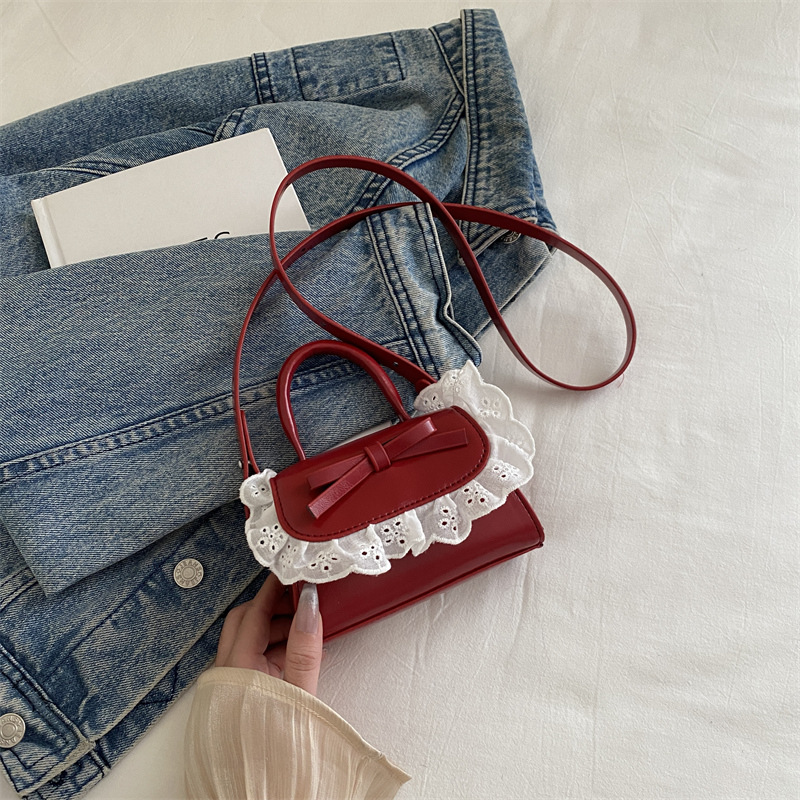 Este año, la moda de moda moda moda de la bolsa de arco de 2025, el nuevo otoño versátil en alta sensación de bolso