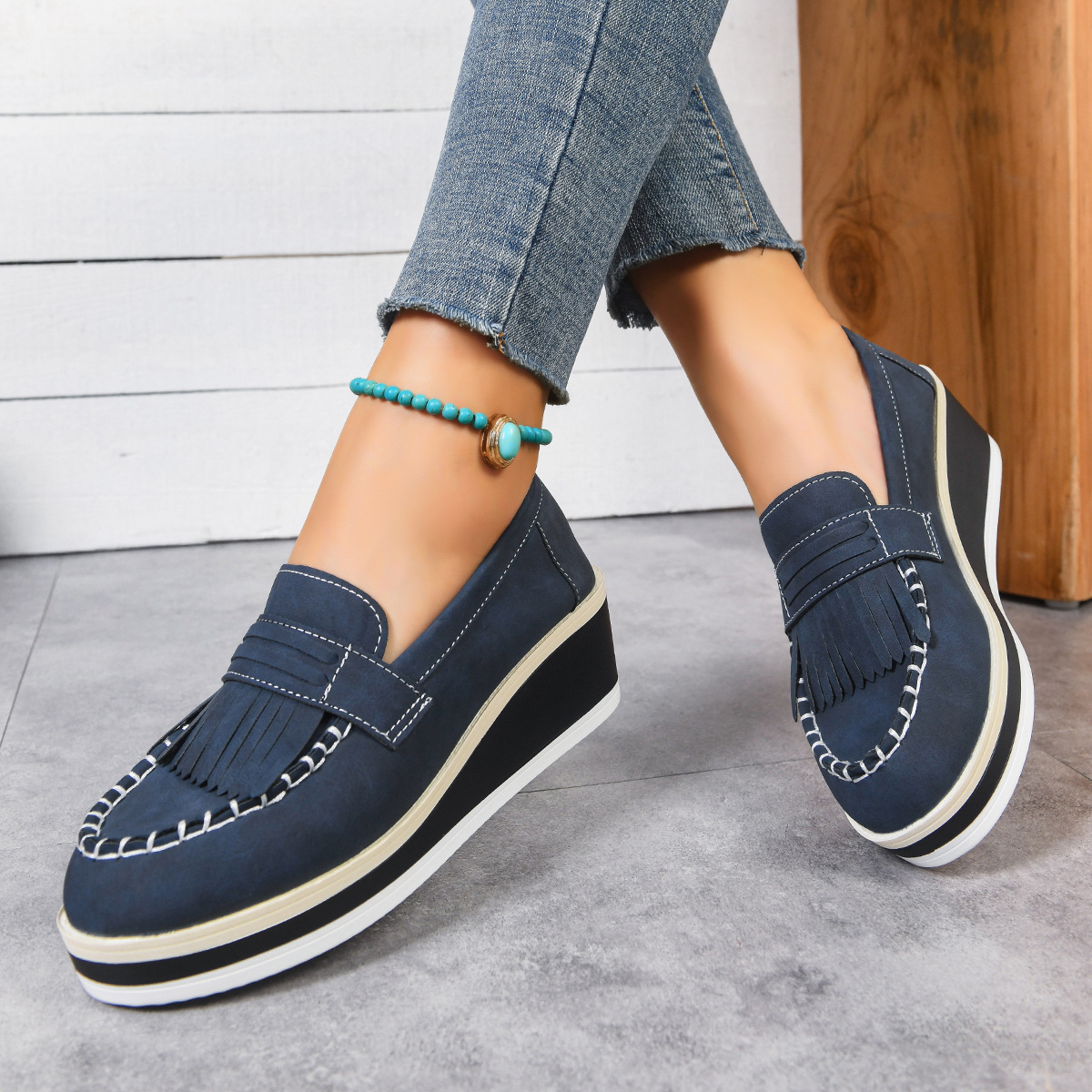 Damen-Slipper mit niedrigem Schaft, Quasten, britischem Stil, dicker Sohle, Keilabsatz und Federung_voghion.com