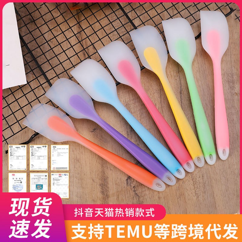 in stock One-piece Baking Scraper 28cm Large Translucent Silicone Scraper Cake Oil Spatula Household Baking Tools in stock One-piece Baking Scraper 28cm Large Translucent Silicone Scraper Cake Oil Spatula Household Baking Tools