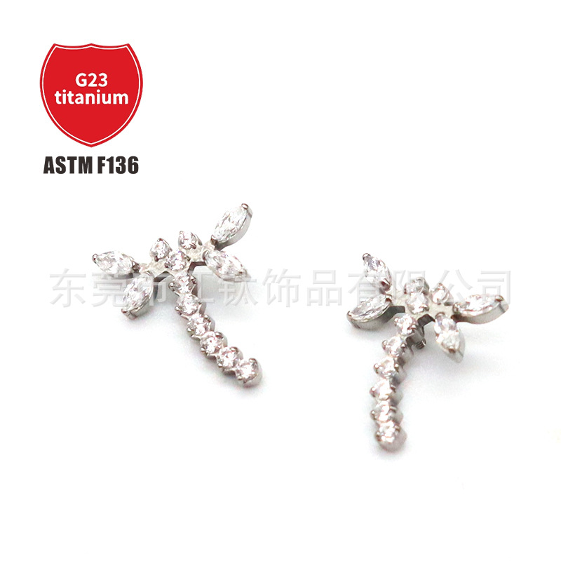 Pointed titanium steel lip stud product view