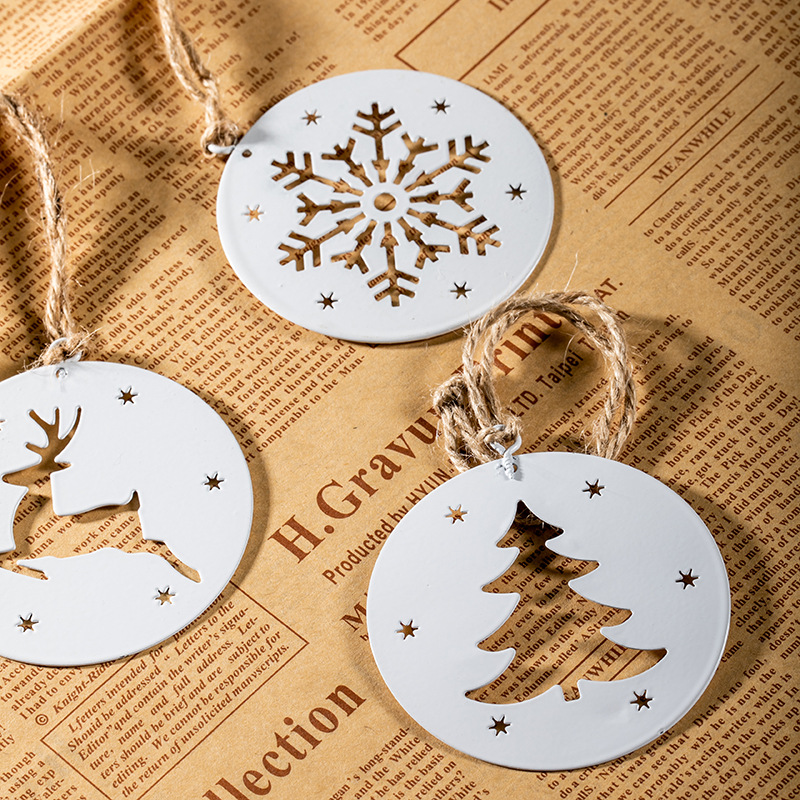 Madera de hierro forjado copo de nieve de alce colgante de árbol de Navidad decoración de Navidad colgante de hierro blanco colgante de árbol de Navidad