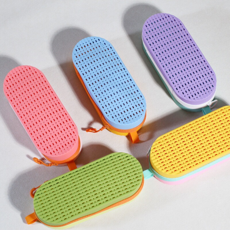 Double-sided breathable large capacity silicone goggles box silicone glasses protective box breathable portable drop-resistant goggles storage bag