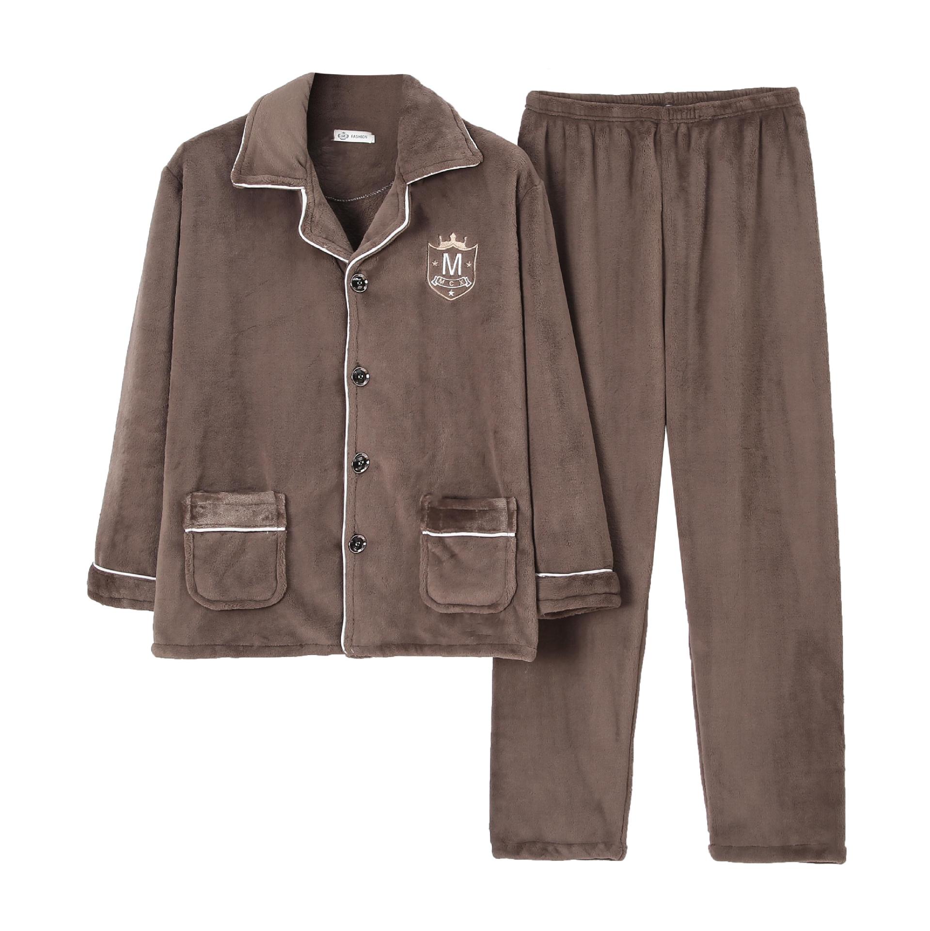 Los hombres de otoño e invierno pijamas al por mayor de franela de manga larga cardigan solapa desgaste del hogar 667 traje de pijama de los hombres