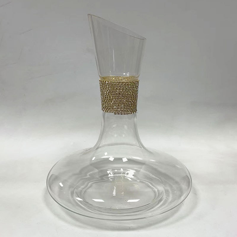 Decantador de diamante dorado