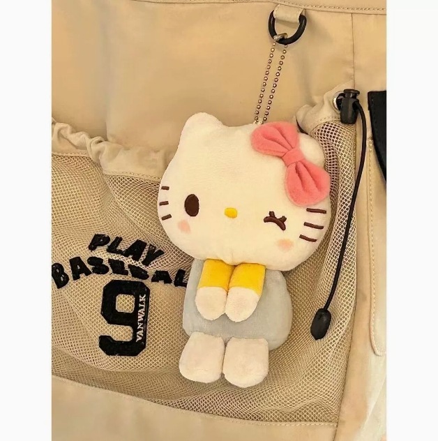 黒と白のラブバックル kt 人形ペンダント ジョングユと同じスタイルのかわいい人形ペンダント女の子ぬいぐるみ KT 猫キーホルダー|undefined