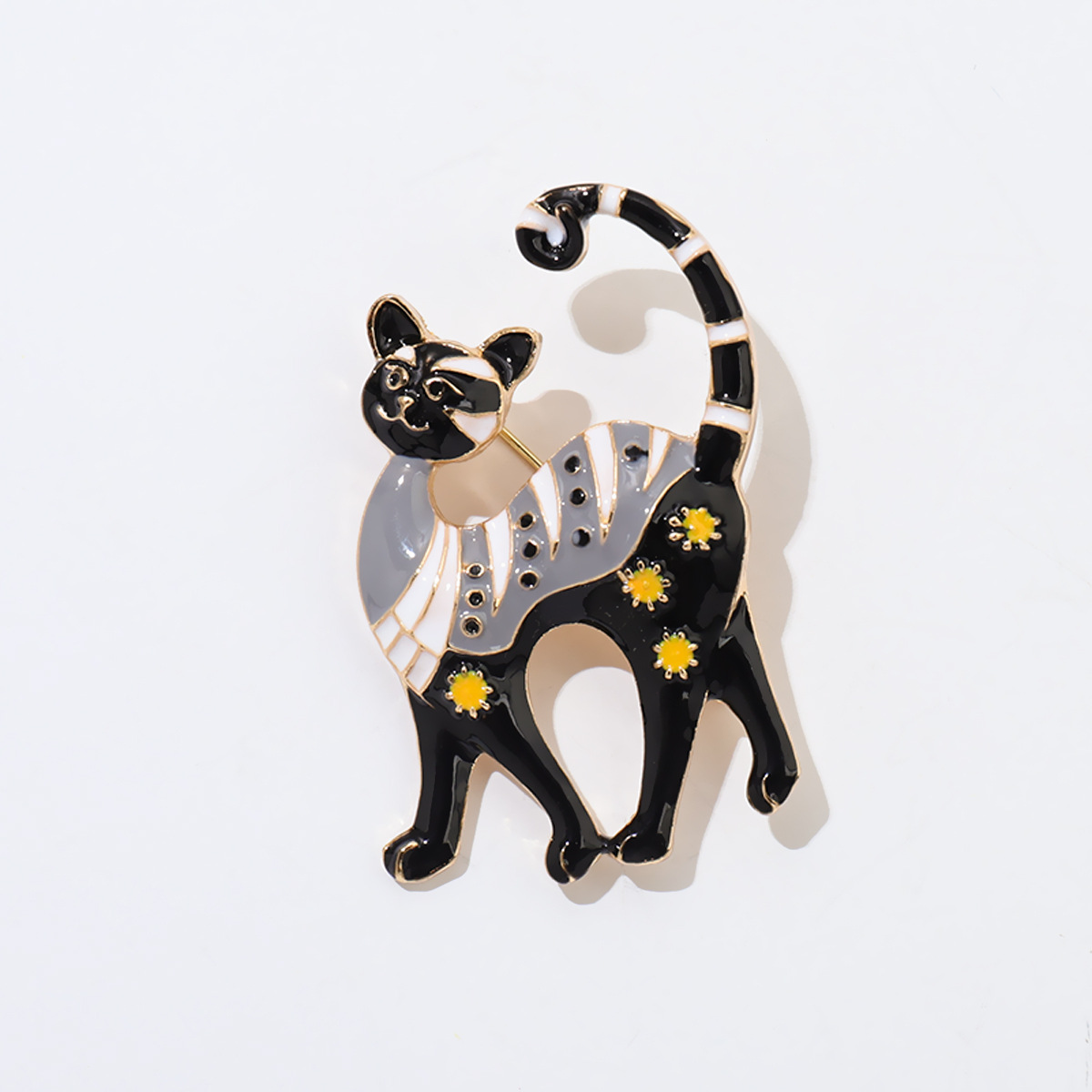 Korean-Style Cartoon Cute Enamel Black and White Kitten Brooch for Women, Fashionable Alloy Enamel Personalized Animal Lapel Pin