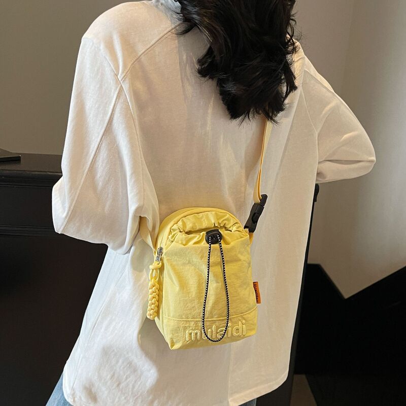 Mobile Phone Bag Women's Small Satchel Bag Women's 2025 New Summer Mini Water Cup Kettle Bag Lightweight Simple Crossbody Bag Mobile Phone Bag Women's Small Satchel Bag Women's 2025 New Summer Mini Water Cup Kettle Bag Lightweight Simple Crossbody Bag