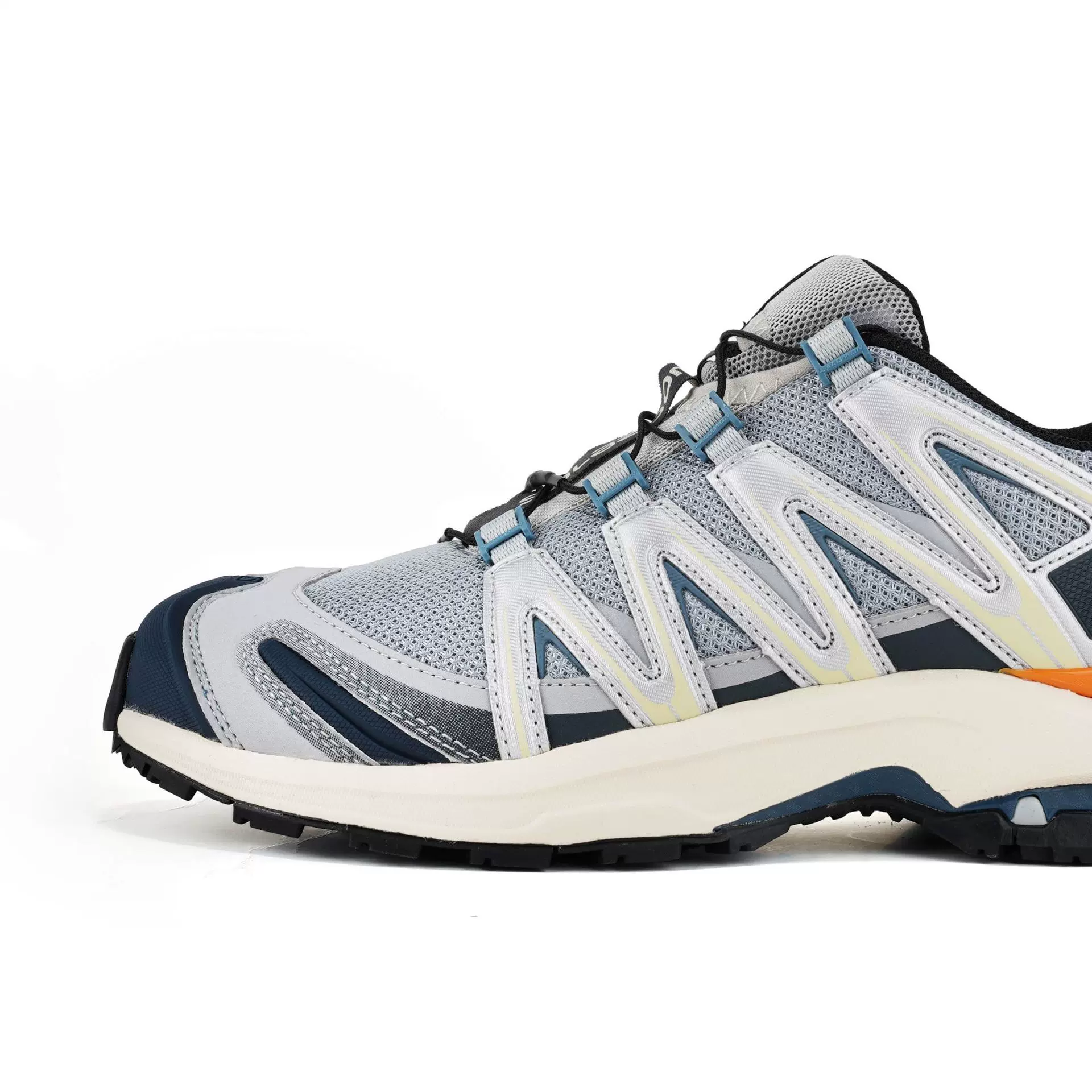 莆田鞋户外超轻回弹高抓地力时尚休闲萨家情侣款男女运动鞋登山鞋